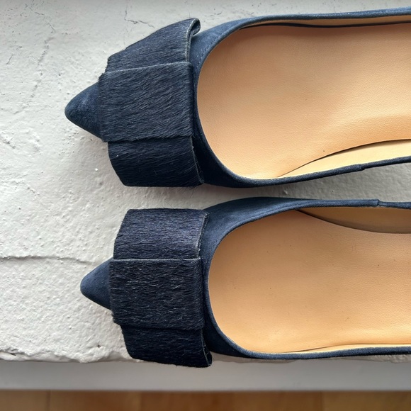 Talbots Blue Suede Bow Kitten Heel, 6.5 - Picture 2 of 6
